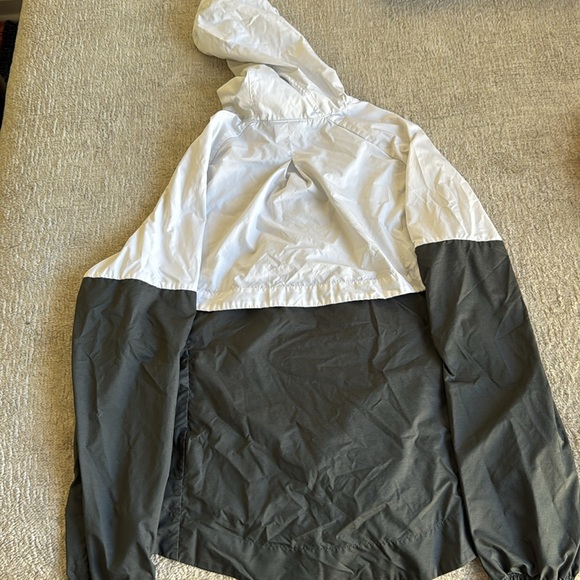 Nike windbreaker - Picture 3 of 4